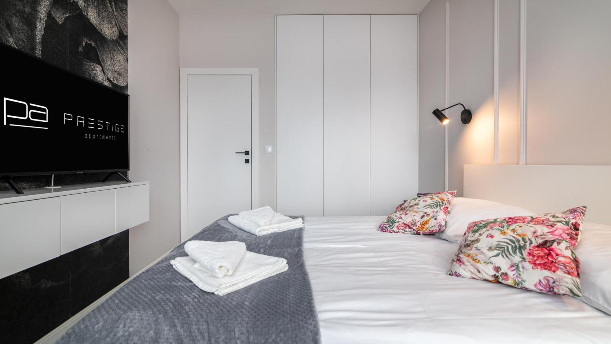 Prestige Apartments - Rajska 8 - Old Town Гданск Екстериор снимка